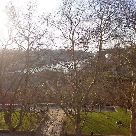 Virtudes Garden Porto